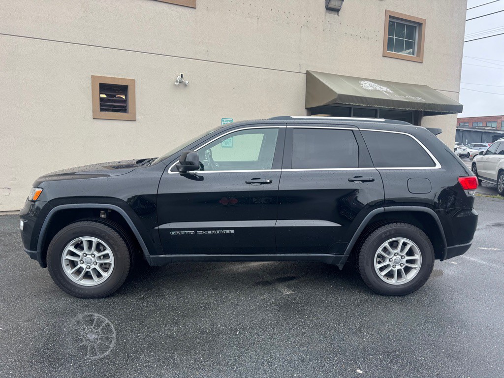 2018 Jeep Grand Cherokee Image 2