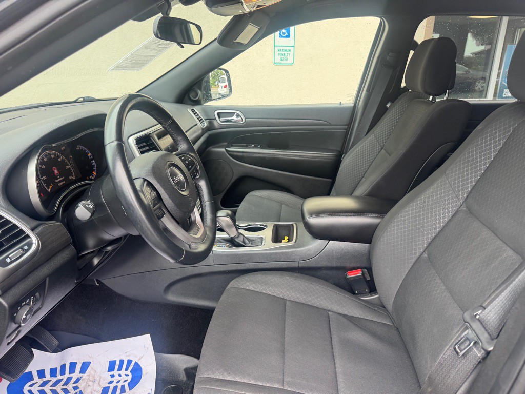2018 Jeep Grand Cherokee Image 9