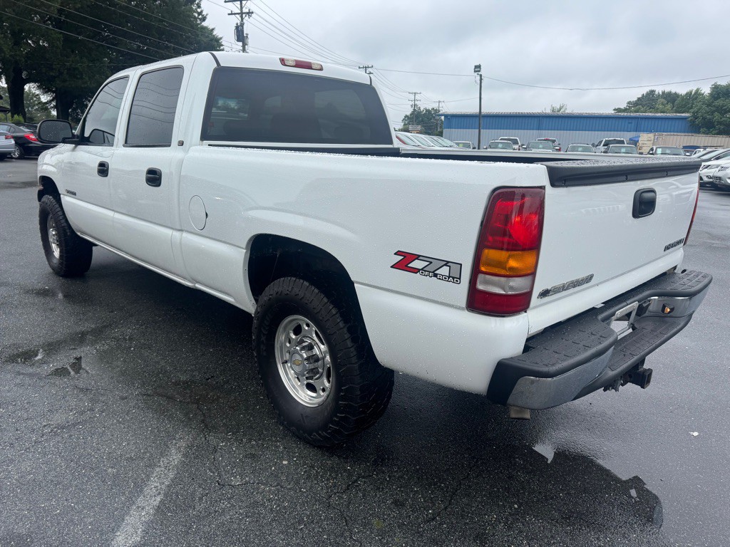 2001 Chevrolet Silverado 1500 Image 3