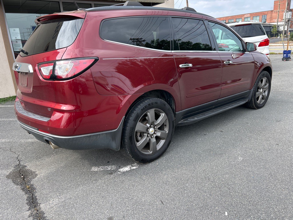 2017 Chevrolet Traverse Image 5