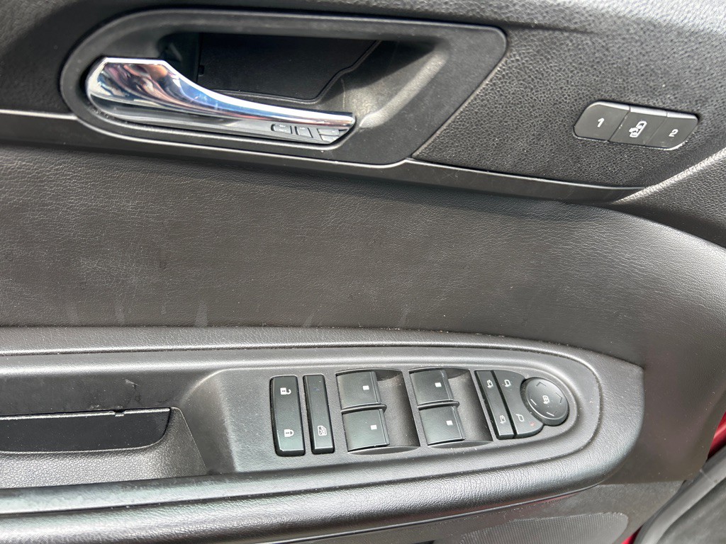 2017 Chevrolet Traverse Image 11