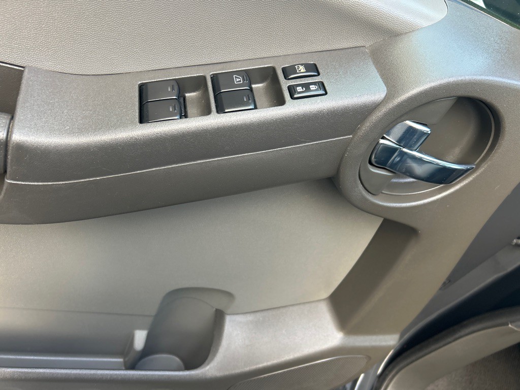 2013 Nissan Xterra Image 11
