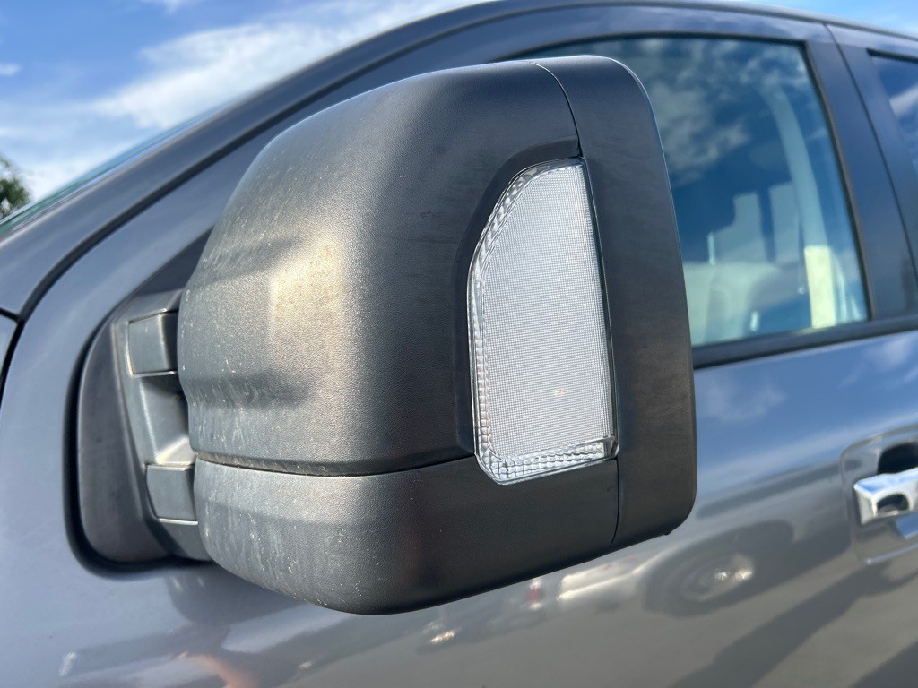 2018 Nissan Titan Image 12