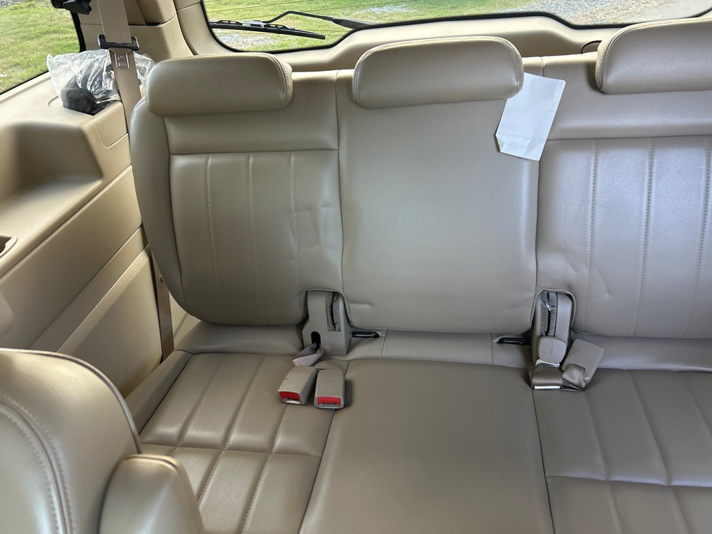 2004 Mercury Monterey Image 13