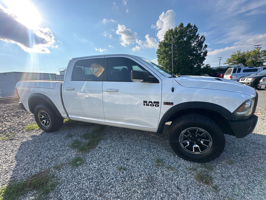 2016 RAM 1500 Image 6