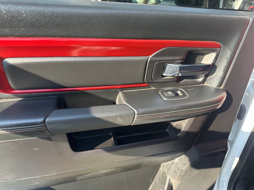 2016 RAM 1500 Image 18