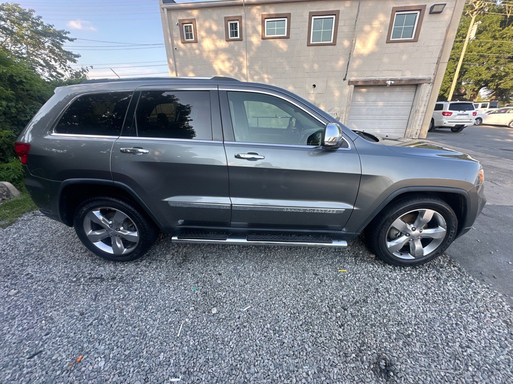 2013 Jeep Grand Cherokee Image 6
