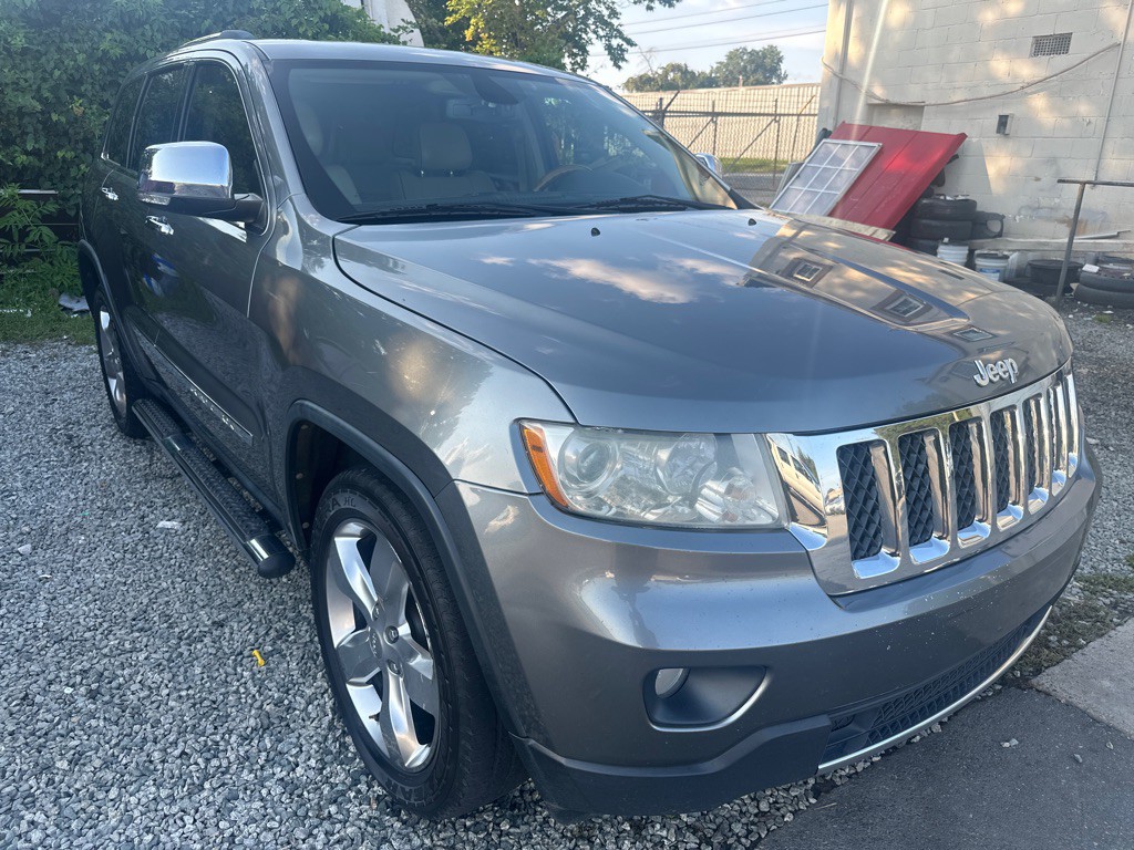 2013 Jeep Grand Cherokee Image 7