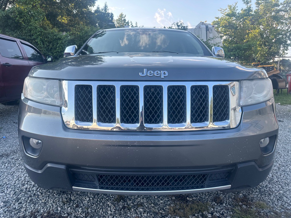 2013 Jeep Grand Cherokee Image 8