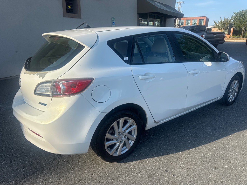 2012 Mazda Mazda3 Image 5
