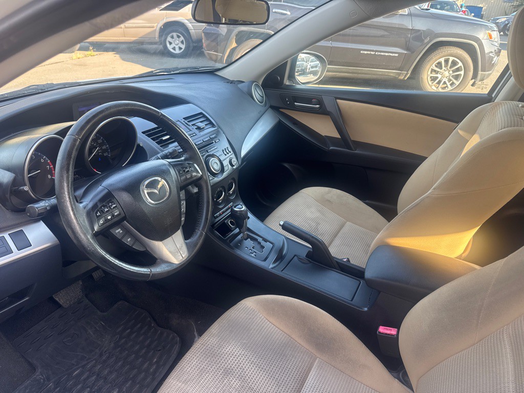 2012 Mazda Mazda3 Image 7