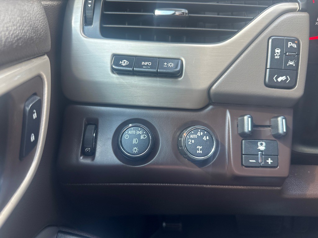 2016 GMC Yukon Image 23