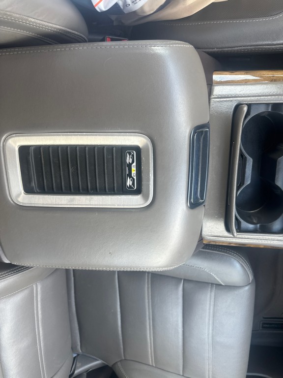 2016 GMC Yukon Image 27