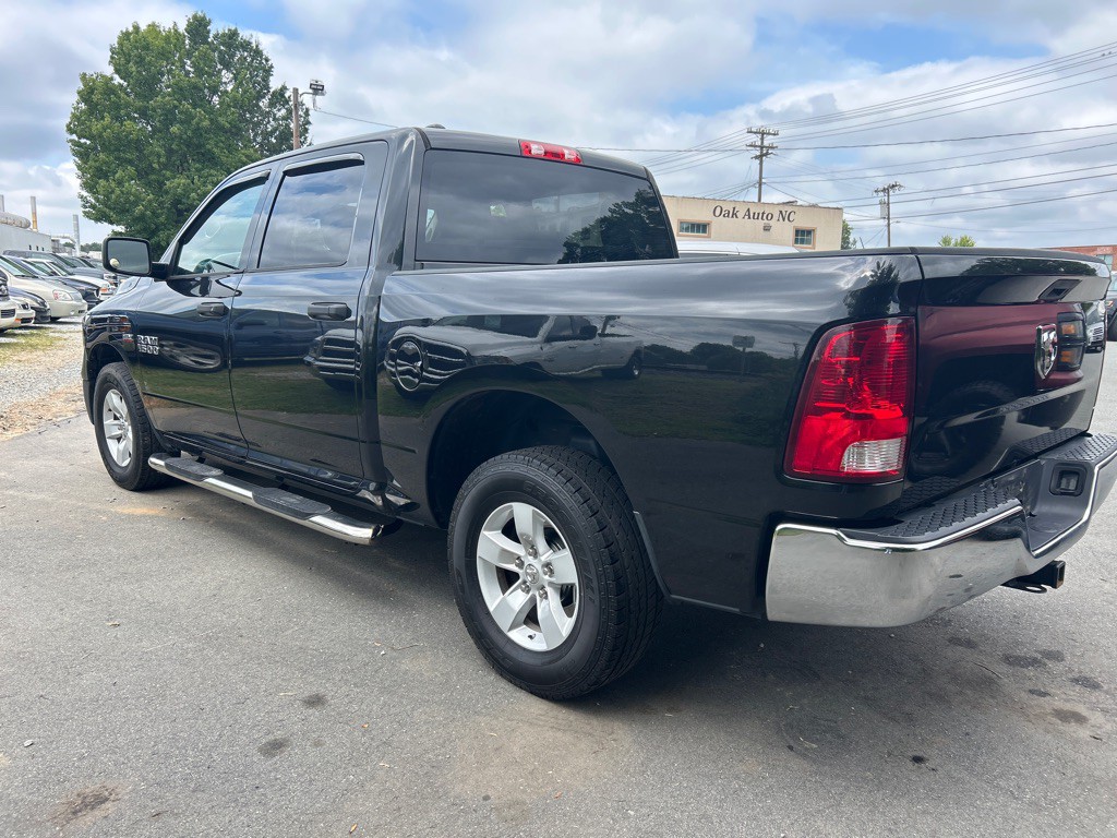 2017 RAM 1500 Image 7