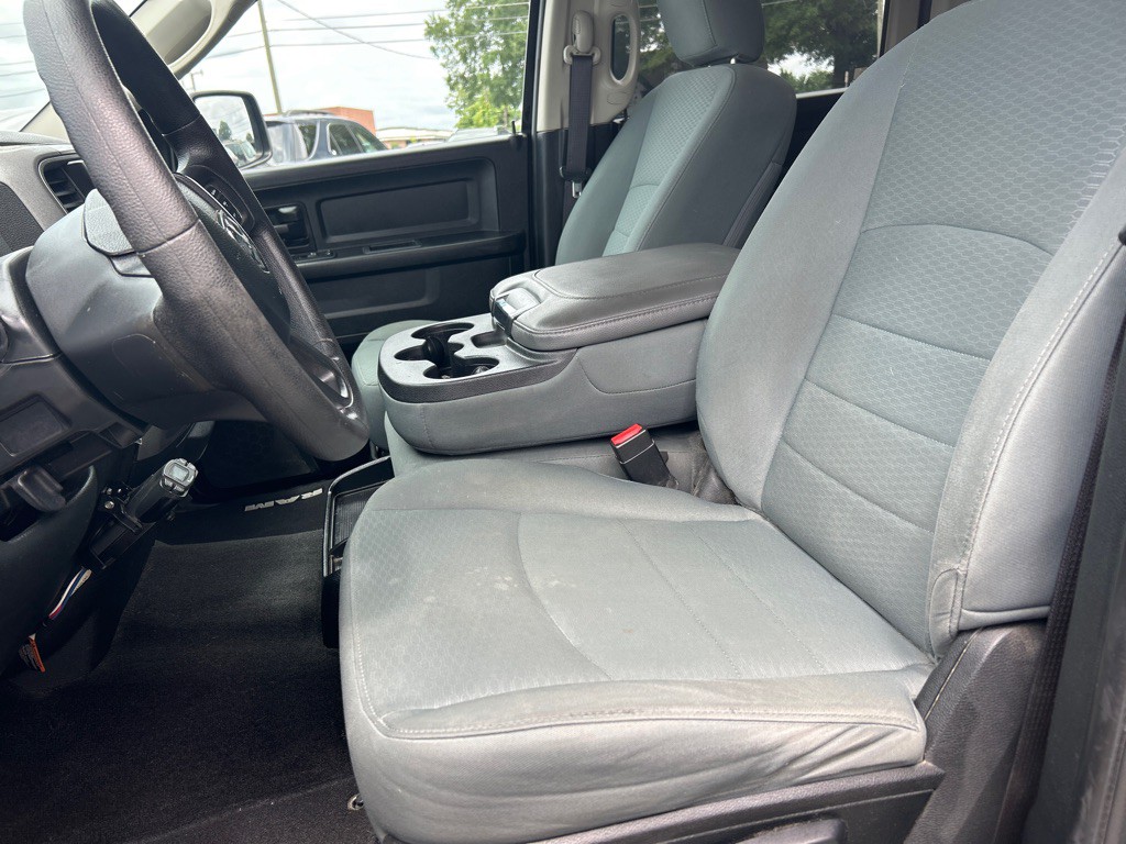 2017 RAM 1500 Image 12