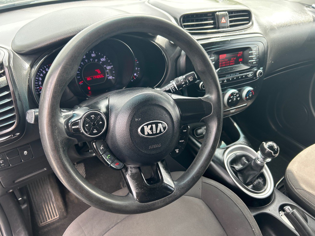 2015 Kia Soul Image 14