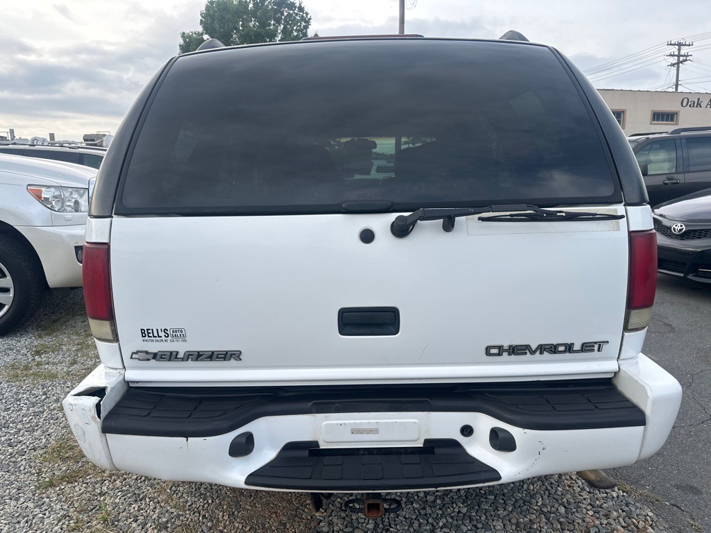 2000 Chevrolet Blazer Image 4