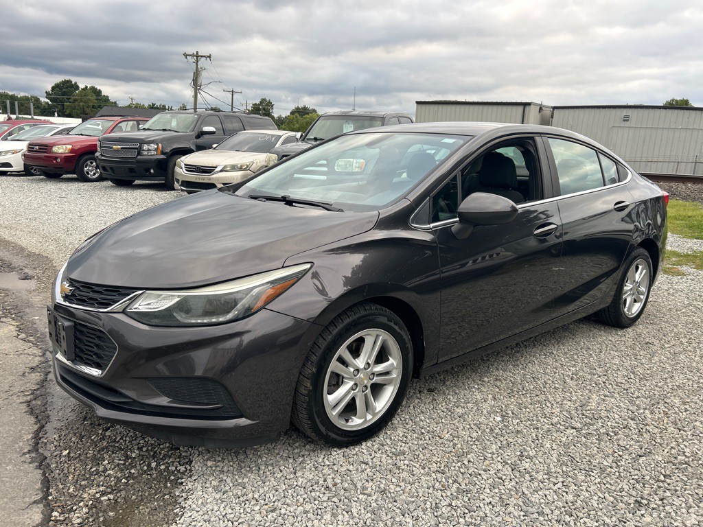 2017 Chevrolet Cruze Image 1