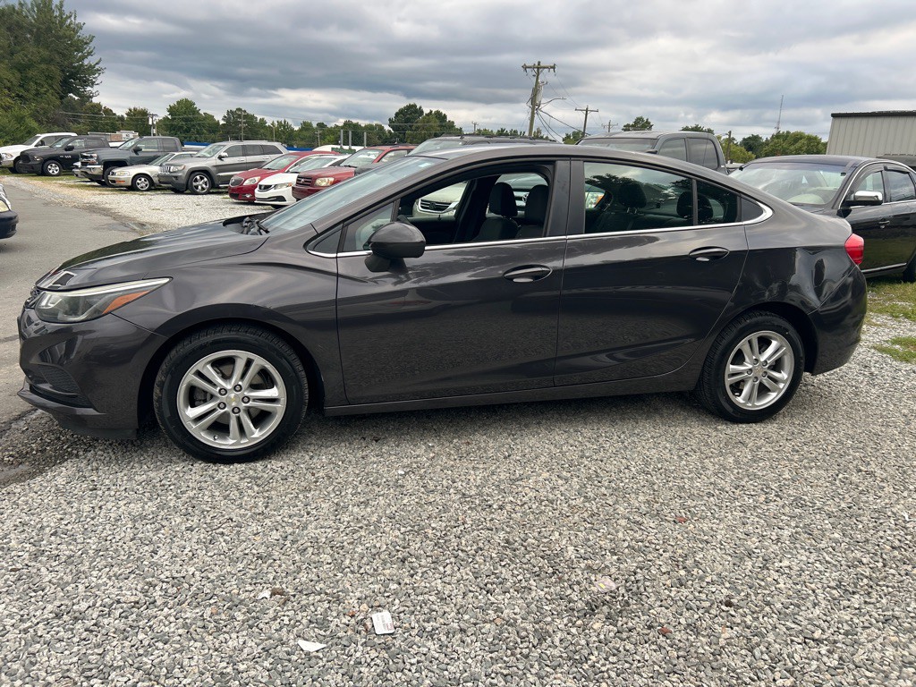 2017 Chevrolet Cruze Image 8
