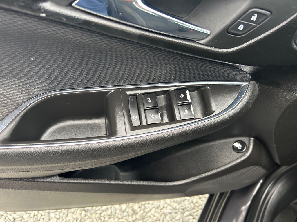 2017 Chevrolet Cruze Image 10