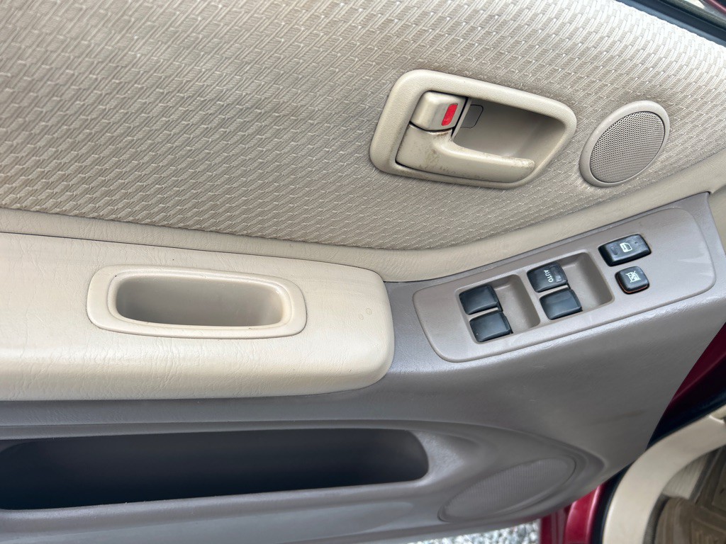 2005 Toyota Highlander Image 11