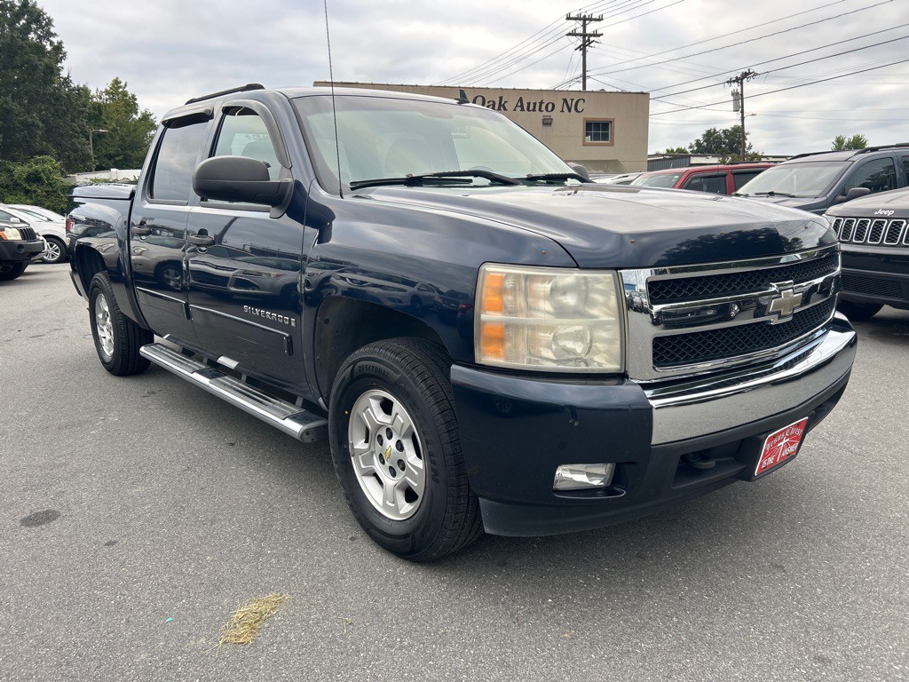 2007 Chevrolet Silverado 1500 Image 3