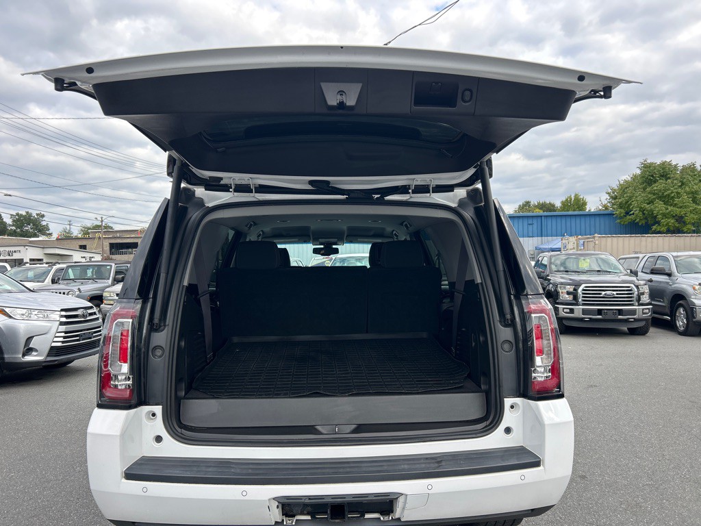 2016 GMC Yukon Image 9