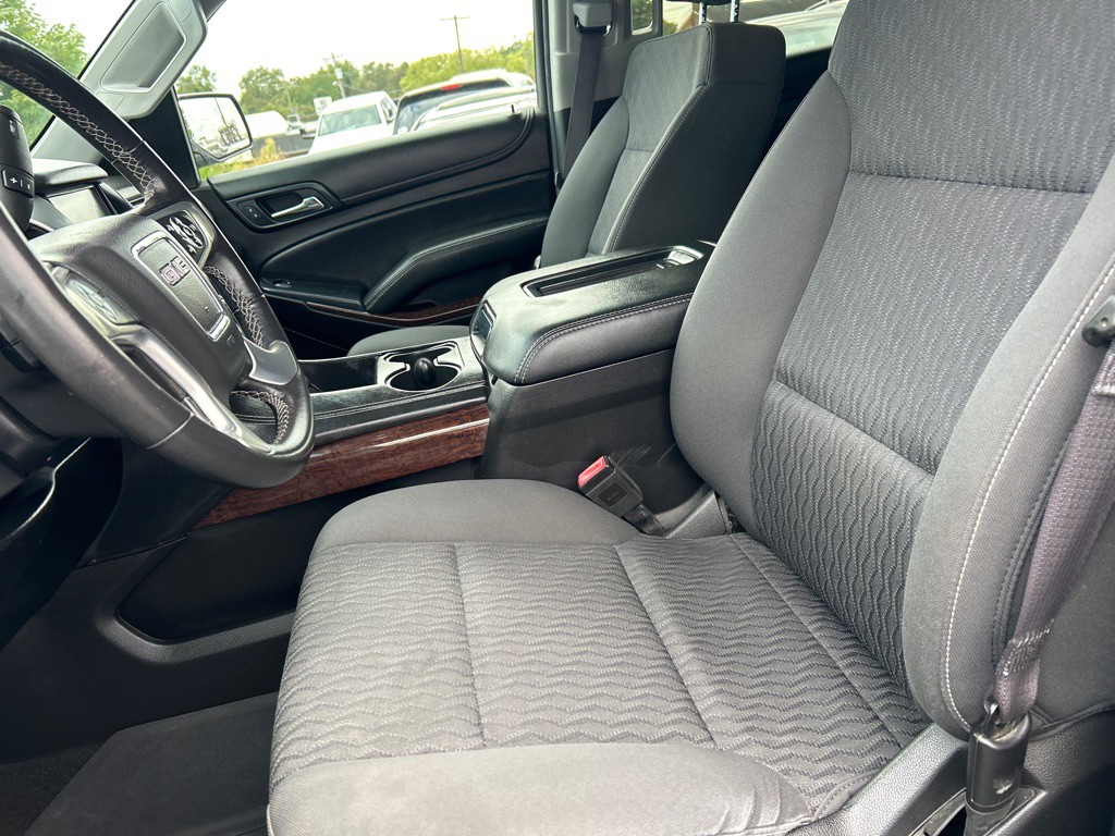 2016 GMC Yukon Image 12
