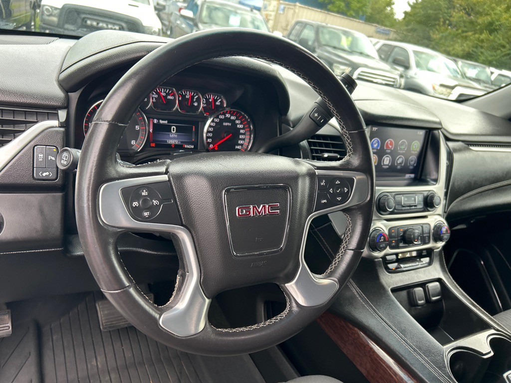 2016 GMC Yukon Image 16