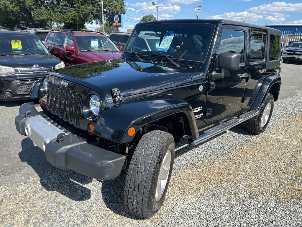 2011 Jeep Wrangler Unlimited Image 1