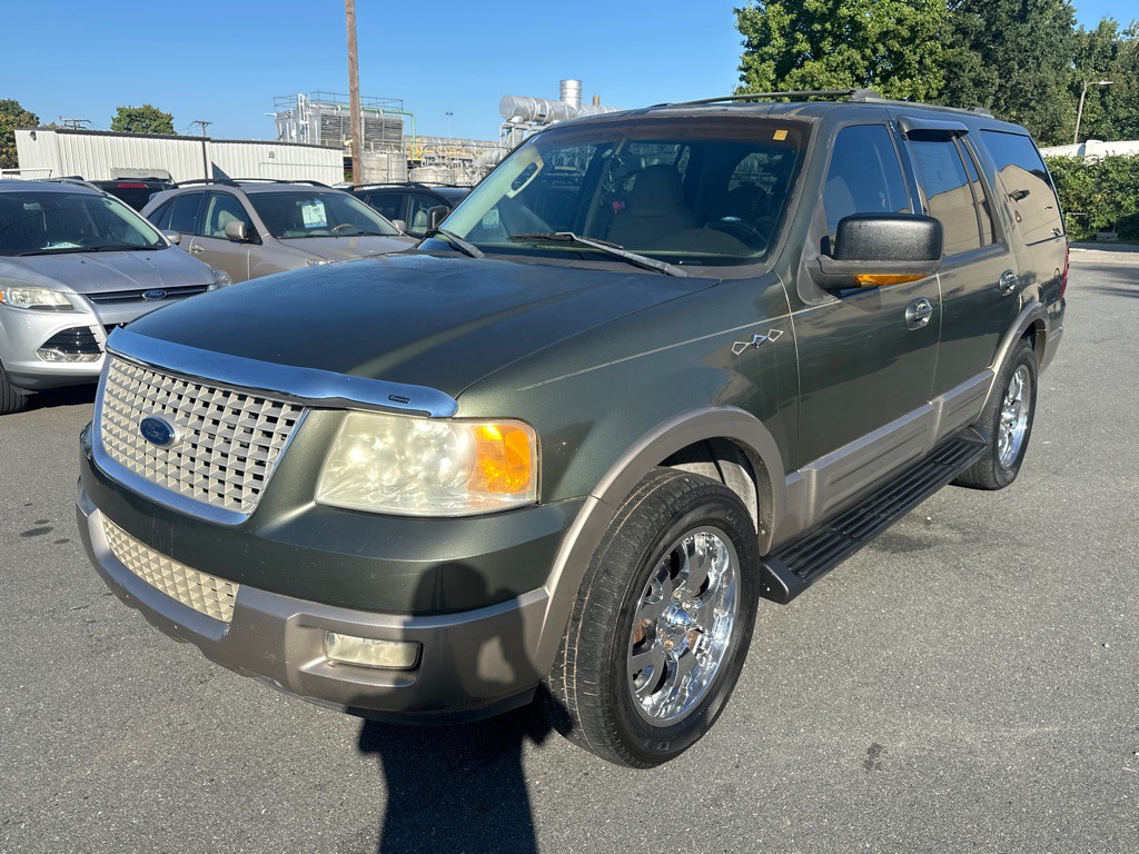 2003 Ford Expedition Image 1