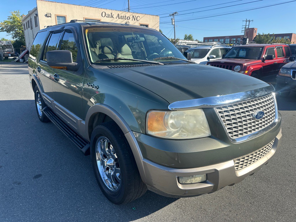 2003 Ford Expedition Image 7