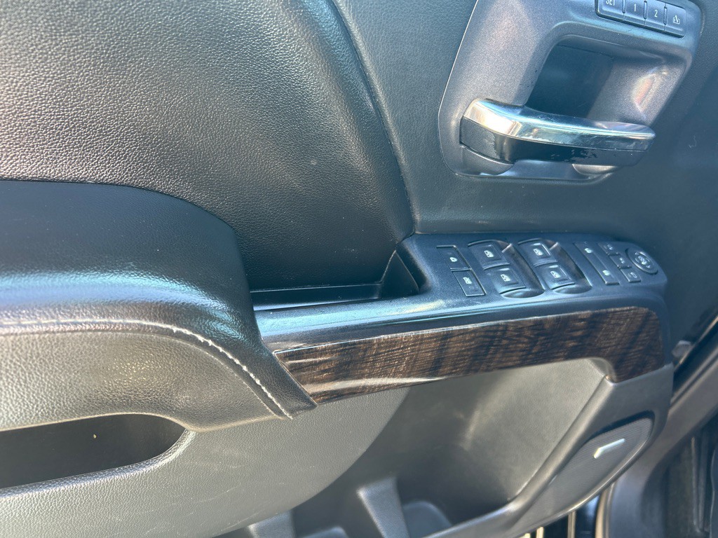 2016 GMC Sierra Image 11