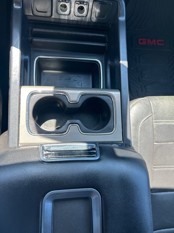 2016 GMC Sierra Image 16