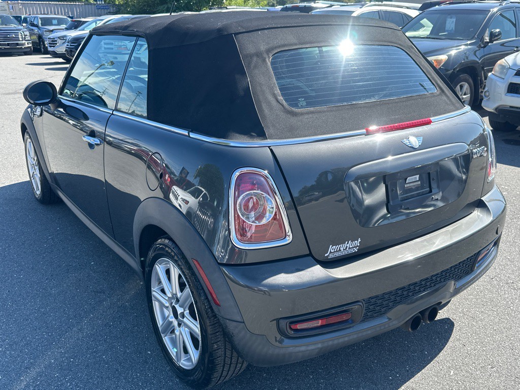 2011 MINI Cooper Image 3