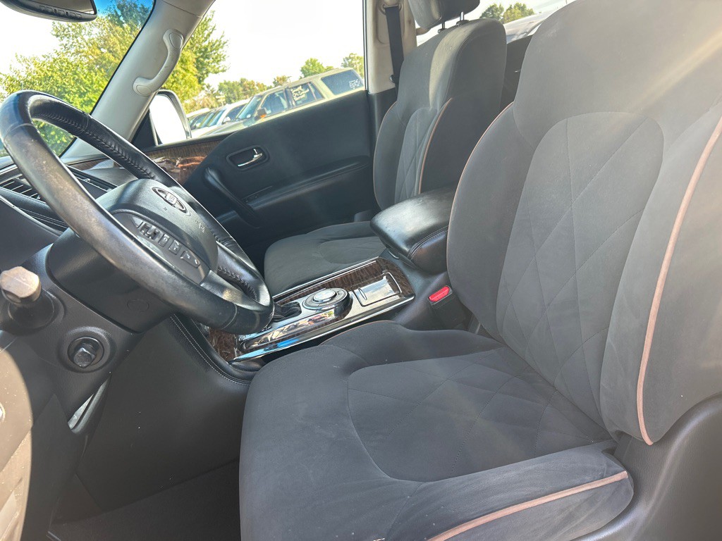 2017 Nissan Armada Image 14