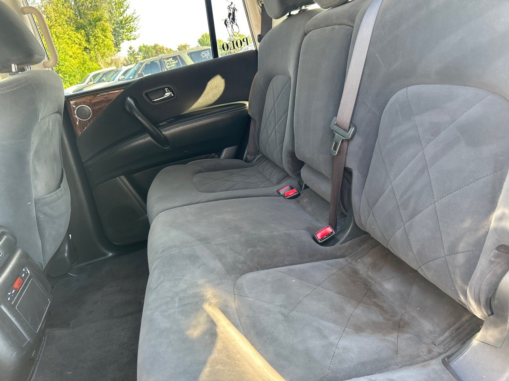2017 Nissan Armada Image 15