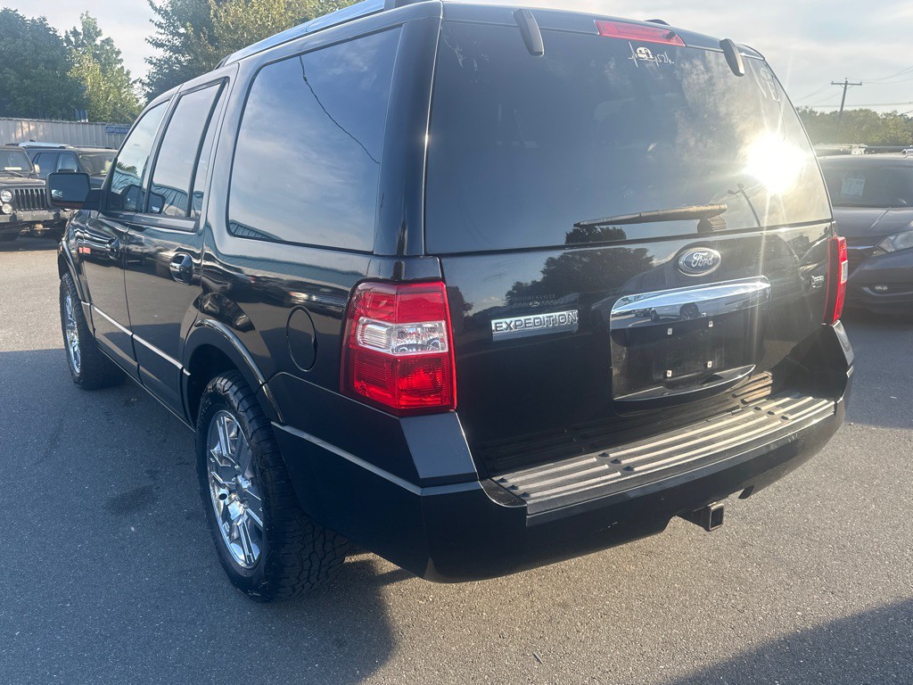 2010 Ford Expedition Image 3