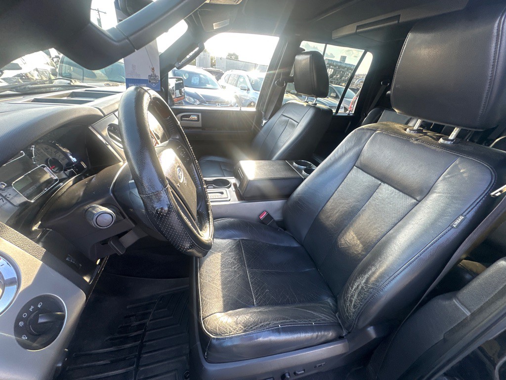 2010 Ford Expedition Image 12