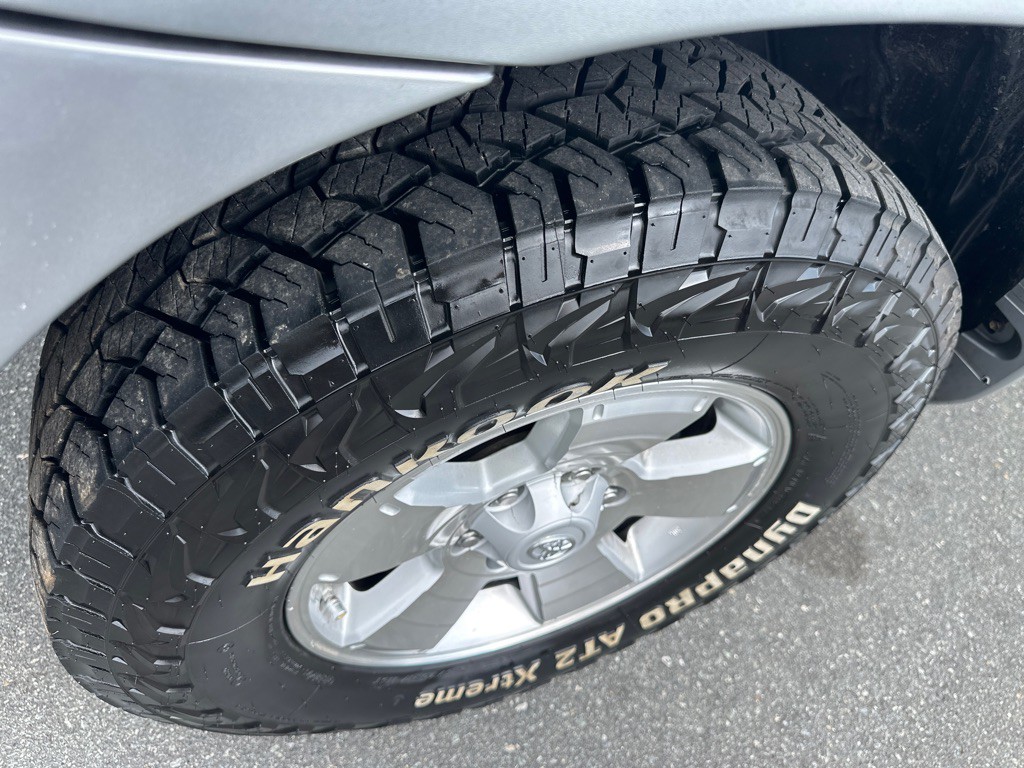 2015 Toyota Tacoma Image 9