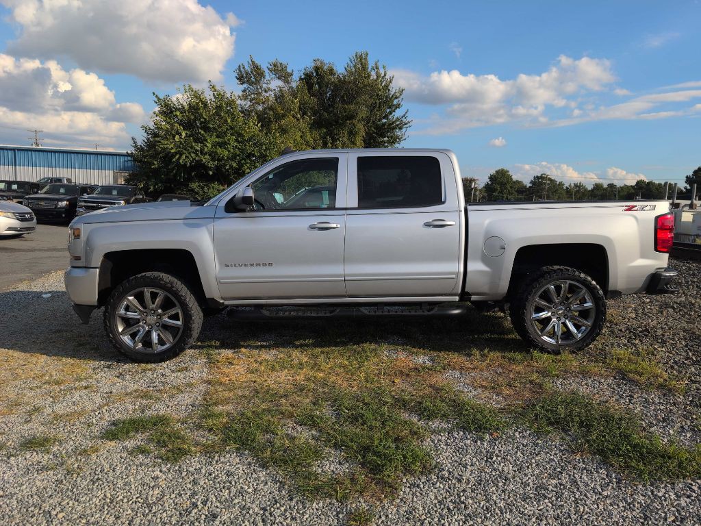 2018 Chevrolet Silverado 1500 Image 4