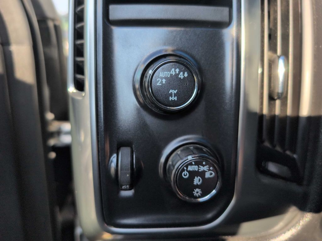 2018 Chevrolet Silverado 1500 Image 10