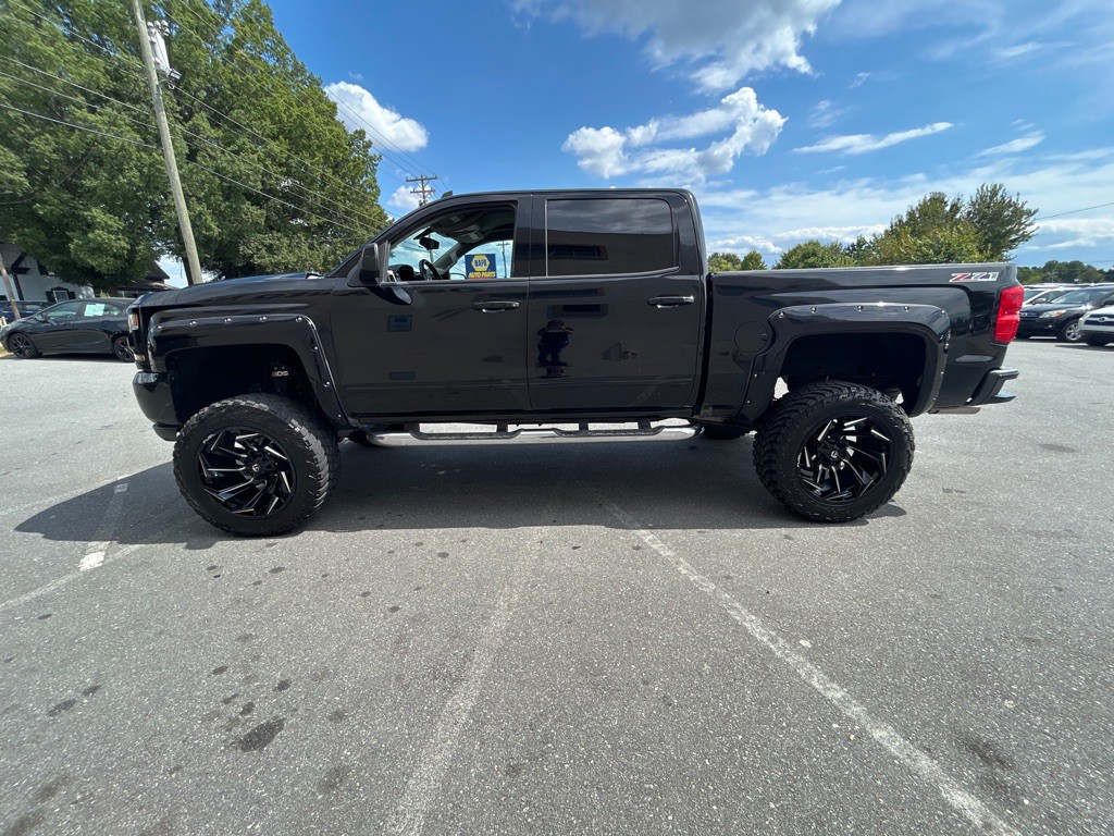 2017 Chevrolet Silverado 1500 Image 8
