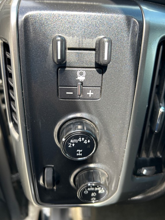 2017 Chevrolet Silverado 1500 Image 16