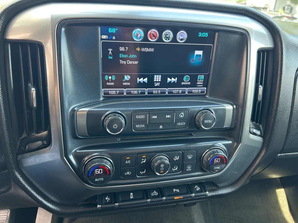 2017 Chevrolet Silverado 1500 Image 17