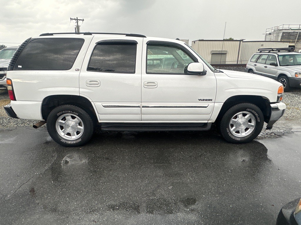 2005 GMC Yukon Image 5