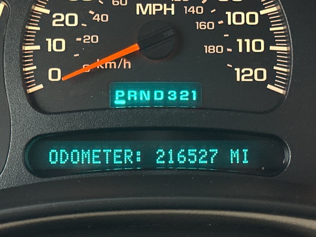 2005 GMC Yukon Image 19