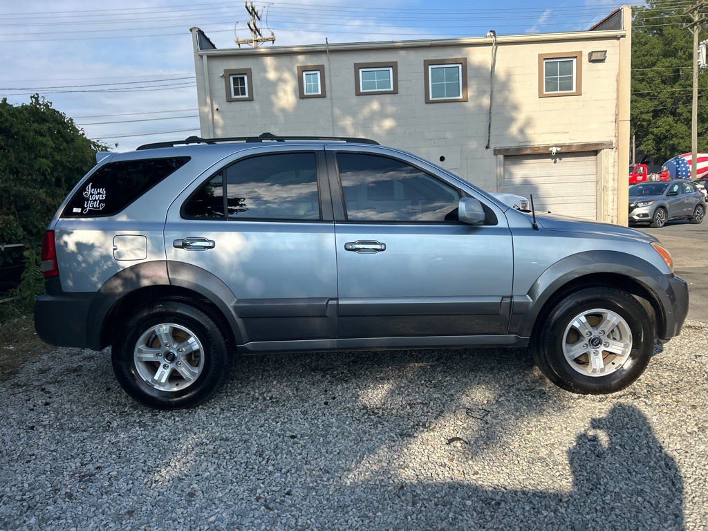 2005 Kia Sorento Image 4