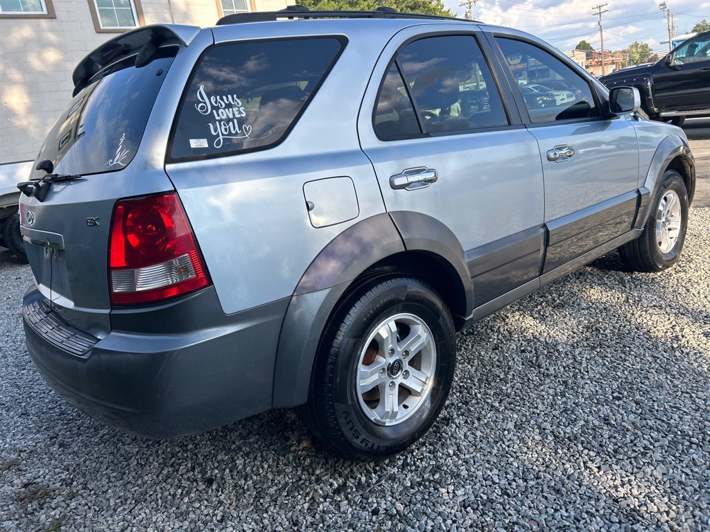 2005 Kia Sorento Image 6