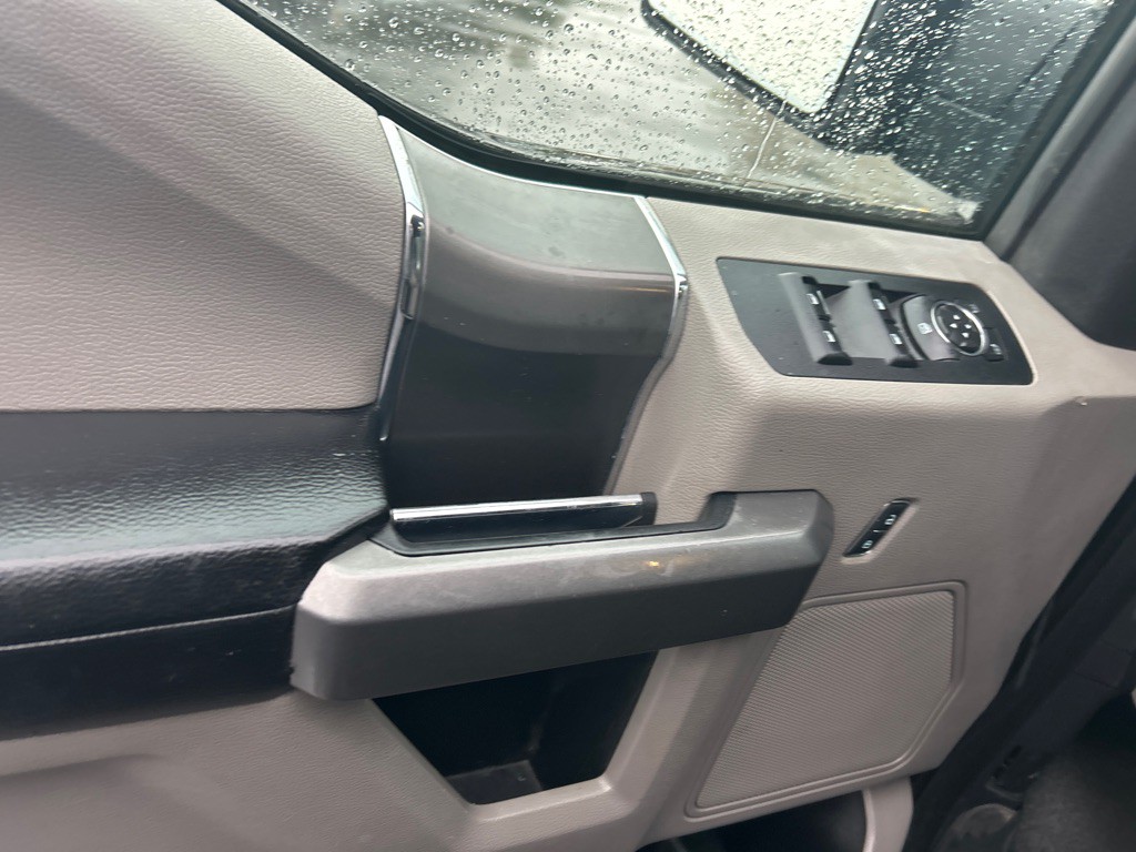 2015 Ford F-150 Image 11